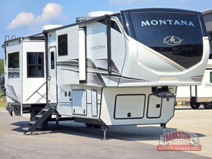 Photo 1 for New 2025 Keystone Montana