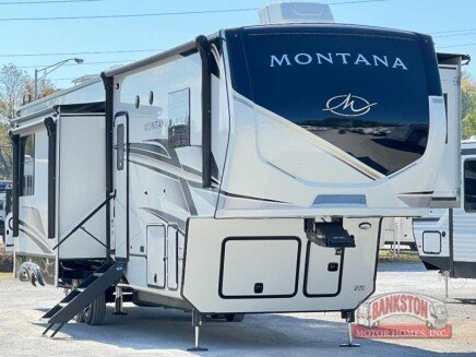 Photo 1 for New 2025 Keystone Montana