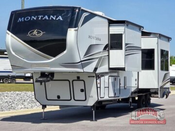 New 2025 Keystone Montana