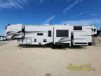 Thumbnail Photo 4 for New 2025 Keystone Montana