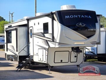 New 2025 Keystone Montana