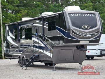 New 2025 Keystone Montana
