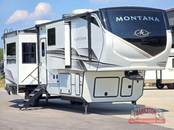 New 2025 Keystone Montana
