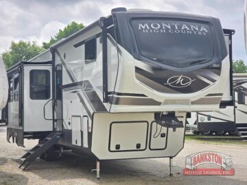 New 2025 Keystone Montana