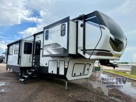 Photo 1 for 2025 Keystone Montana