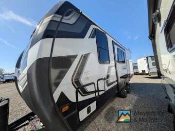 New 2025 Keystone Outback