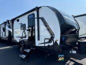 New 2025 Keystone Outback