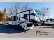 New 2025 Keystone Raptor