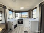 Thumbnail Photo 5 for New 2025 Keystone Springdale