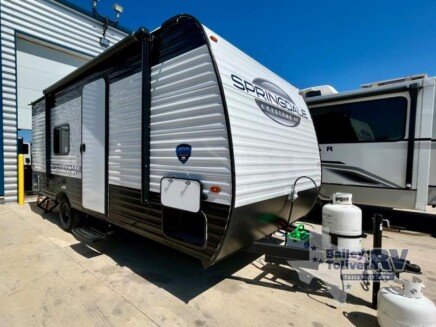 Photo 1 for 2025 Keystone Springdale 1700FQ