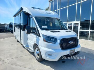 New 2025 Leisure Travel Vans Wonder