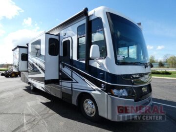 New 2025 Newmar Bay Star