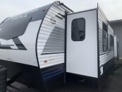 New 2025 Palomino Puma