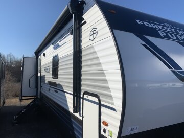 New 2025 Palomino Puma