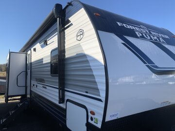 New 2025 Palomino Puma