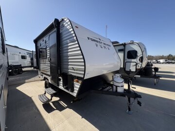 New 2025 Palomino Puma
