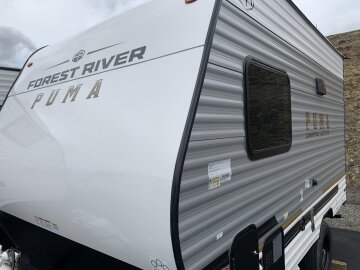 New 2025 Palomino Puma