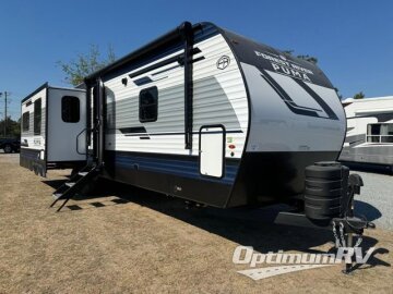 New 2025 Palomino Puma 31RLQS