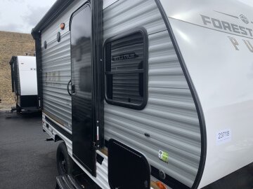 New 2025 Palomino Puma