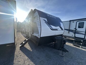 New 2025 Palomino Puma