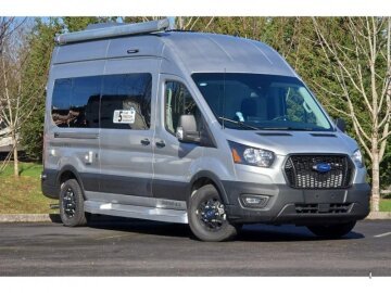 New 2025 Pleasure-way Ontour