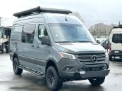 New 2025 Remote Vans Oasis