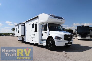 New 2025 Renegade Valencia