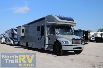 New 2025 Renegade Valencia
