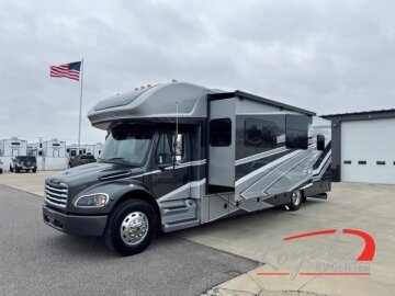 New 2025 Renegade Valencia