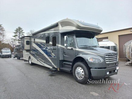 Photo 1 for New 2025 Renegade Verona