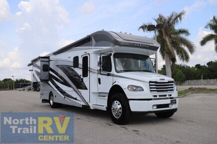 Photo 1 for New 2025 Renegade Verona