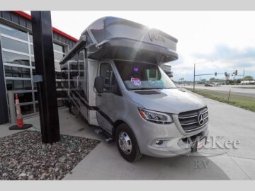 New 2025 Renegade Vienna 25FWC