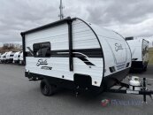 New 2025 Shasta Oasis
