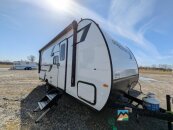 New 2025 Starcraft Autumn Ridge