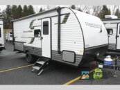 New 2025 Starcraft Autumn Ridge