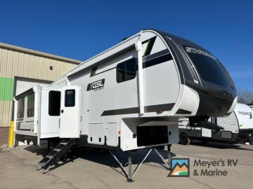 New 2025 Starcraft GSL 304BHS