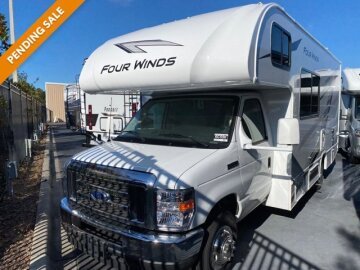 New 2025 Thor Four Winds