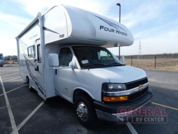 New 2025 Thor Four Winds