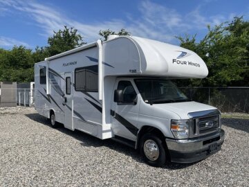 2025 Thor Four Winds 28Z