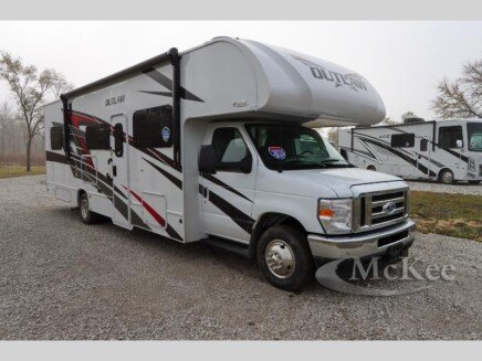 Photo 1 for New 2025 Thor Outlaw 29J