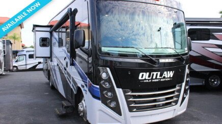 Photo 1 for New 2025 Thor Outlaw