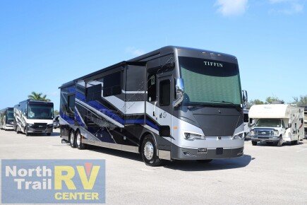 Photo 1 for New 2025 Tiffin Allegro Bus