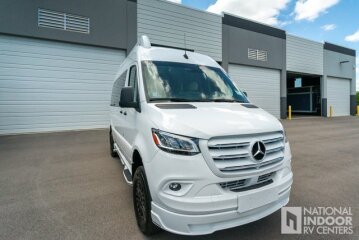 New 2025 Tiffin GH1