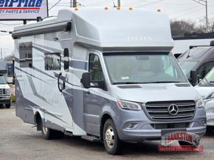Photo 1 for New 2025 Tiffin Wayfarer