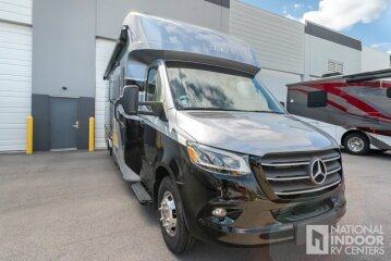 New 2025 Tiffin Wayfarer