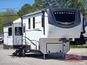 New 2025 Venture SportTrek STTF353VIK