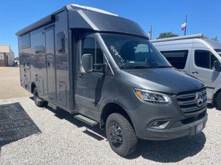 Photo 1 for New 2025 Winnebago Ekko 23B