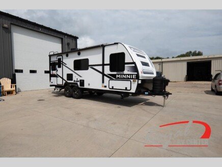 Photo 1 for New 2025 Winnebago Micro Minnie 2225RL