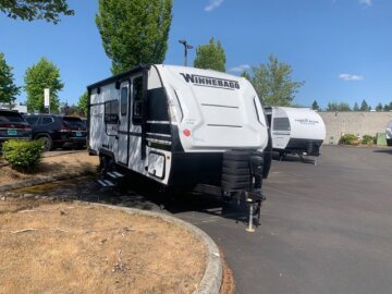 New 2025 Winnebago Micro Minnie 2108FBS