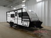 New 2025 Winnebago Micro Minnie 2108TB
